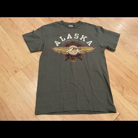 Men’s green Alaska short sleeve tee - Picture 1 of 2